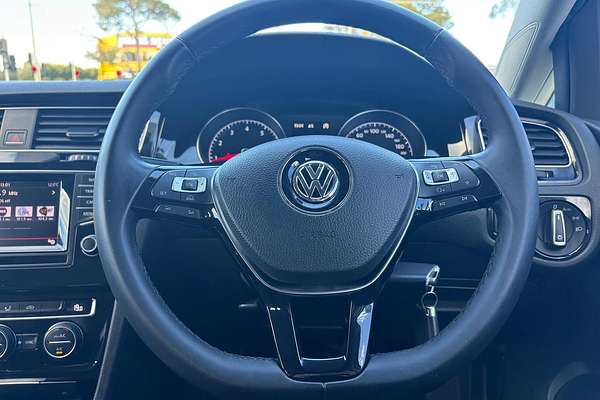 2014 Volkswagen Golf 103TSI Highline 7