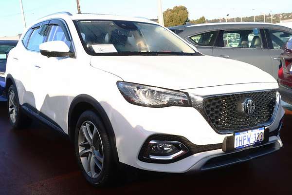 2022 MG HS Essence SAS23