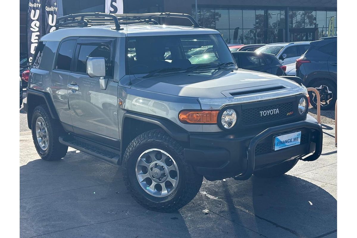 2012 Toyota FJ Cruiser GSJ15R