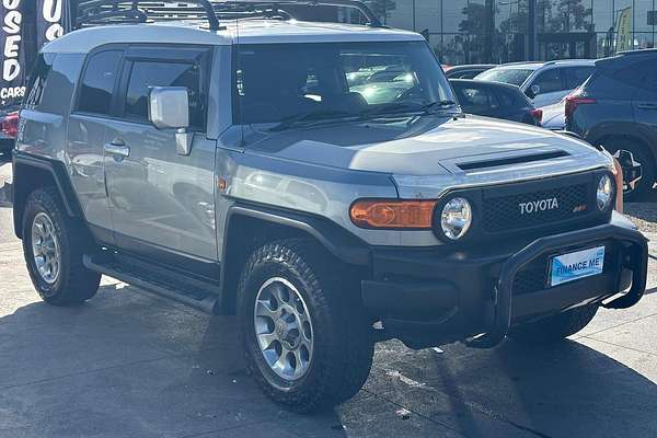 2012 Toyota FJ Cruiser GSJ15R
