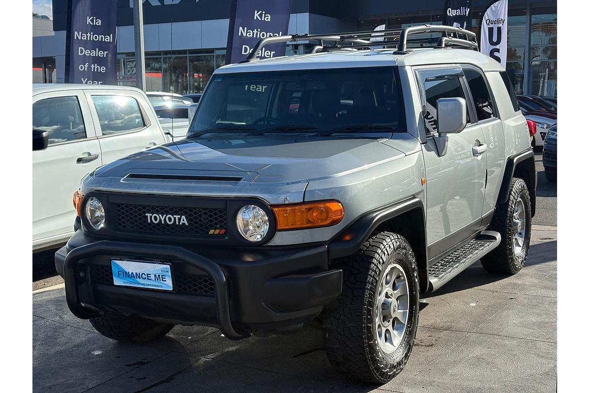2012 Toyota FJ Cruiser GSJ15R