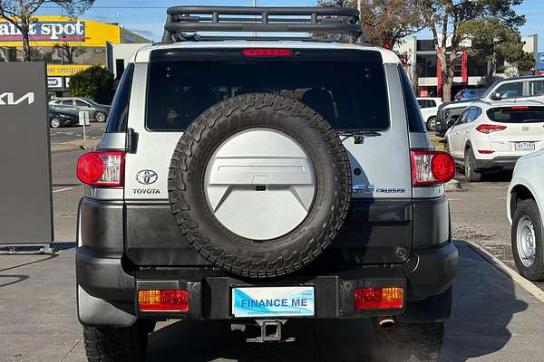 2012 Toyota FJ Cruiser GSJ15R