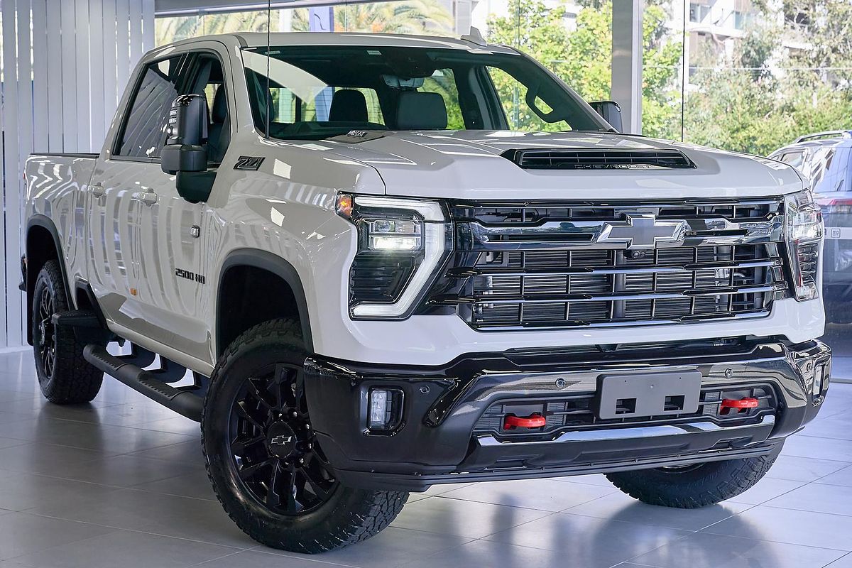 2025 Chevrolet Silverado HD LTZ Premium W/Tech Pack T1 4X4