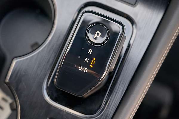 2025 Nissan X-TRAIL ST-L e-POWER T33