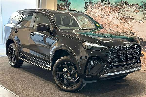 2025 Isuzu MU-X X-TERRAIN