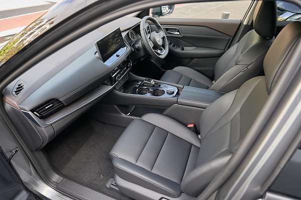 2025 Nissan X-TRAIL ST-L e-POWER T33