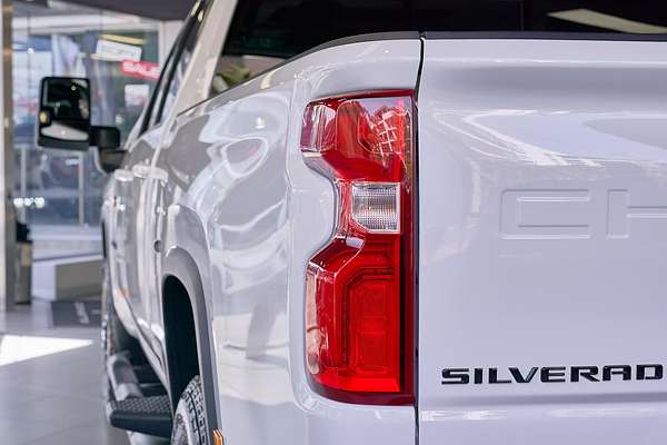 2025 Chevrolet Silverado HD LTZ Premium W/Tech Pack T1 4X4
