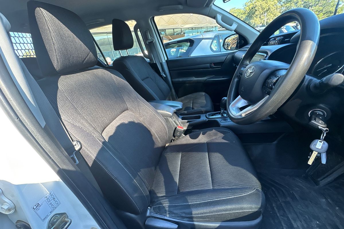 2022 Toyota Hilux SR GUN126R 4X4