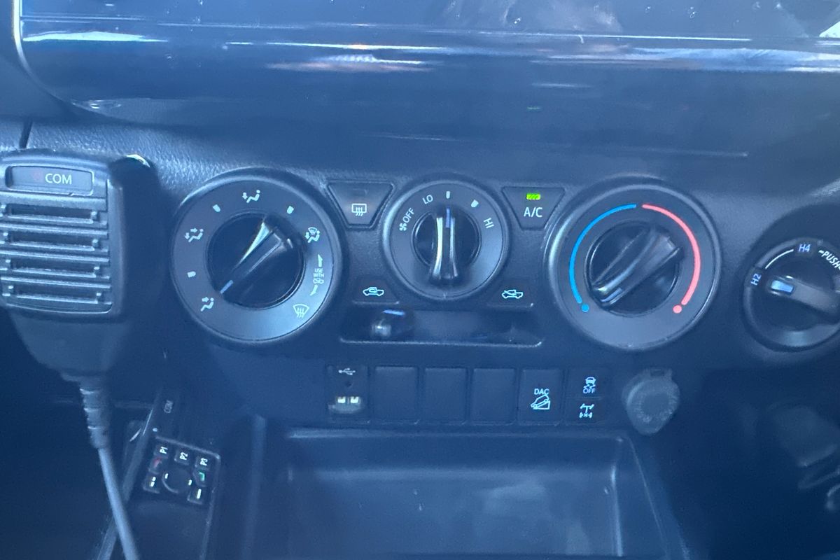 2022 Toyota Hilux SR GUN126R 4X4