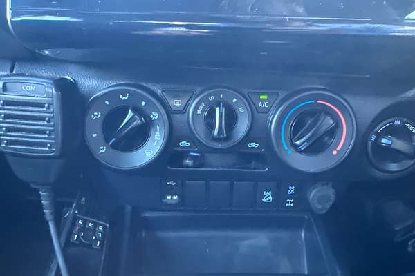 2022 Toyota Hilux SR GUN126R 4X4