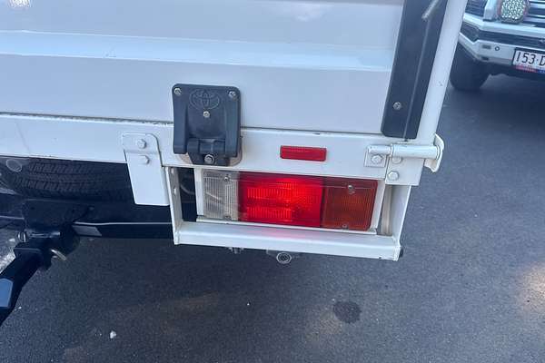 2022 Toyota Hilux SR GUN126R 4X4