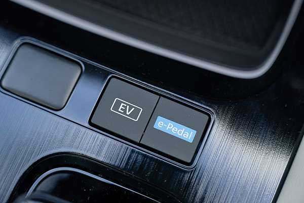 2024 Nissan X-TRAIL Ti e-POWER T33
