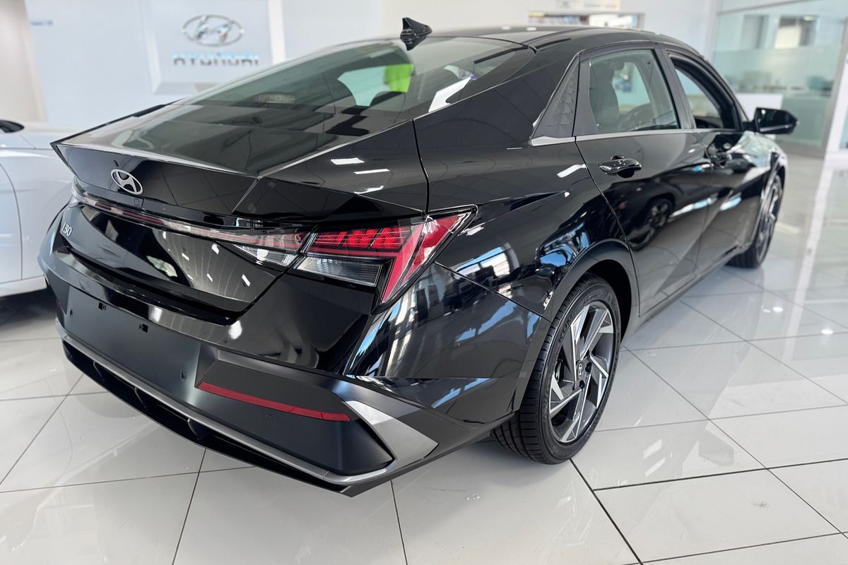 2024 Hyundai i30 Premium CN7.V2