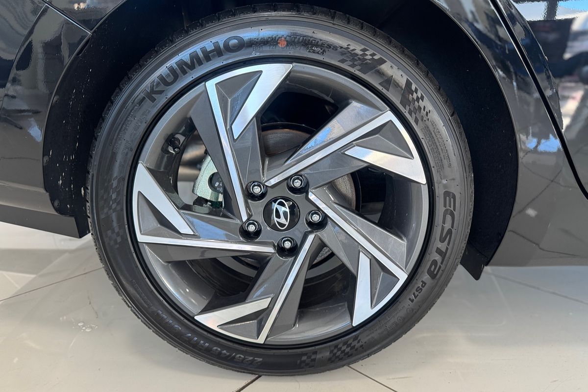 2024 Hyundai i30 Premium CN7.V2