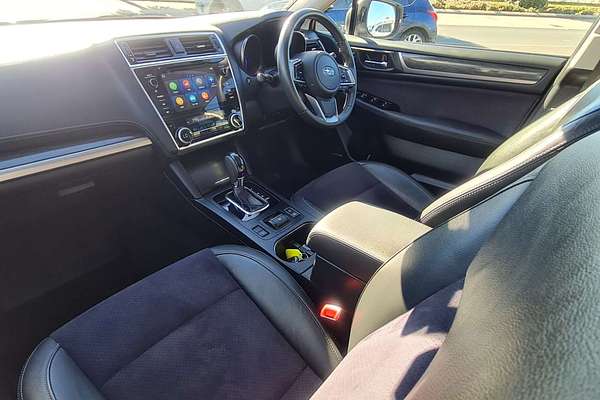 2020 Subaru Outback 2.5i Premium 5GEN