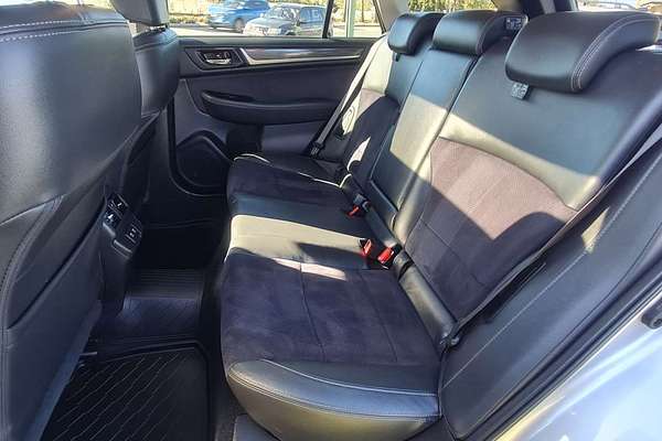 2020 Subaru Outback 2.5i Premium 5GEN