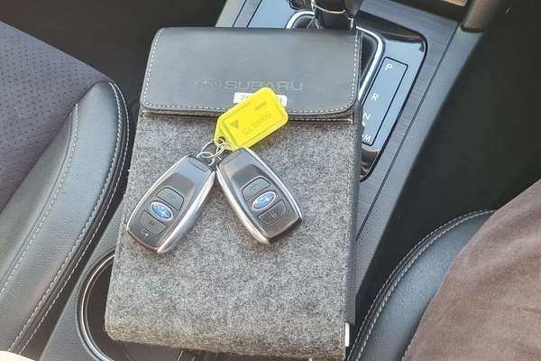 2020 Subaru Outback 2.5i Premium 5GEN