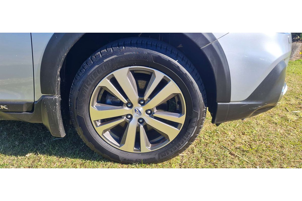 2020 Subaru Outback 2.5i Premium 5GEN