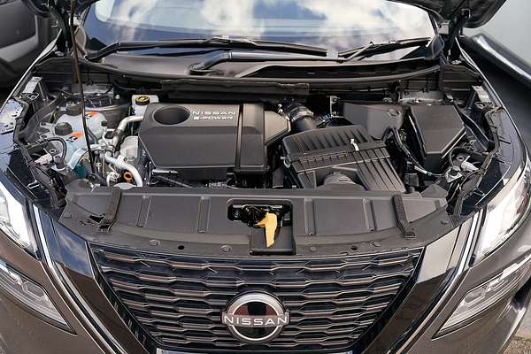 2025 Nissan X-TRAIL ST-L e-POWER T33