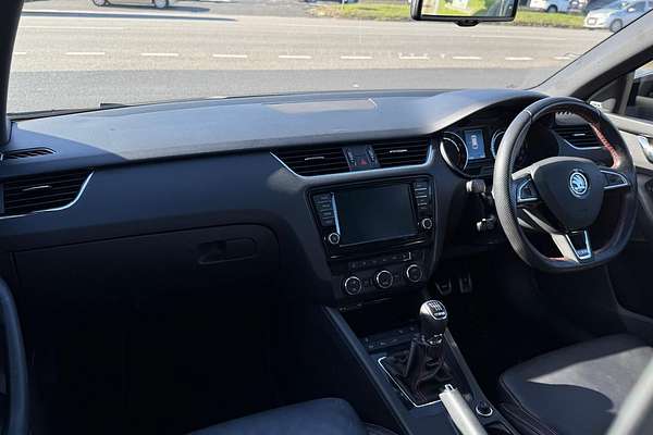 2016 SKODA Octavia RS 230 NE