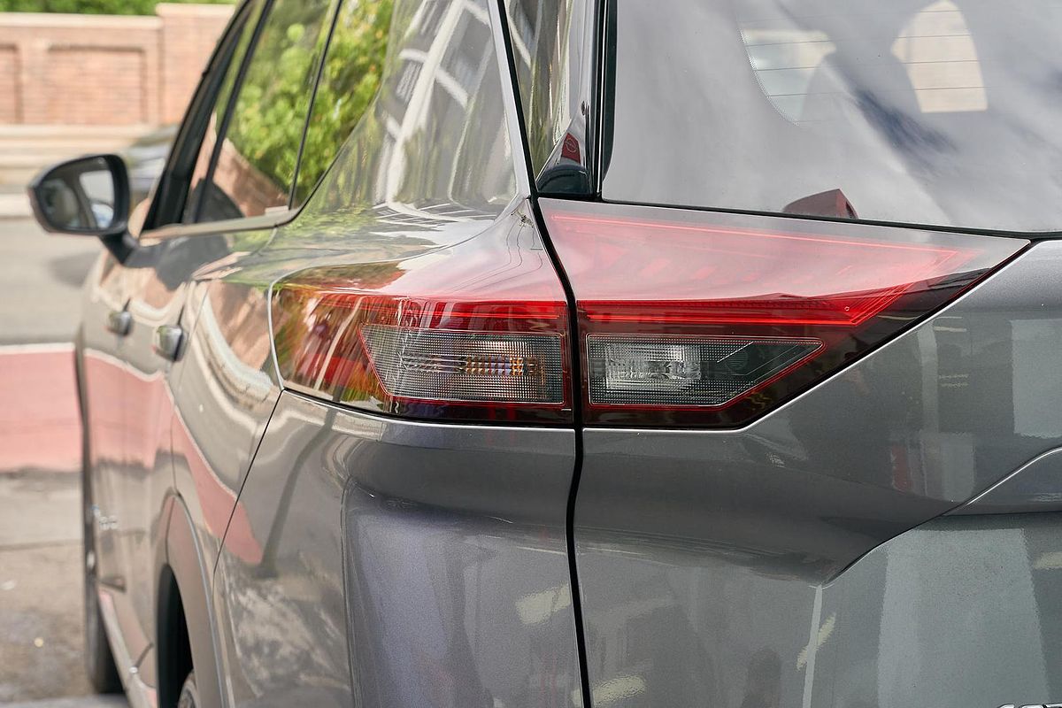 2024 Nissan X-TRAIL Ti e-POWER T33