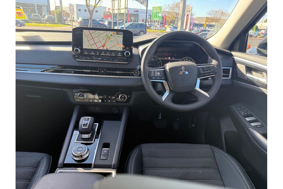 2025 Mitsubishi Outlander Aspire ZM