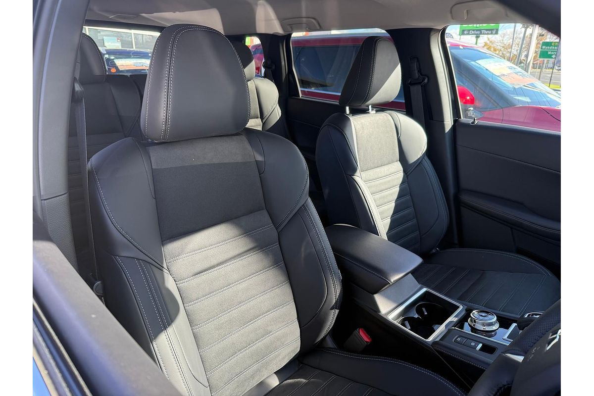 2025 Mitsubishi Outlander Aspire ZM
