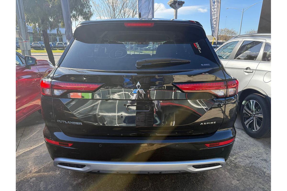 2025 Mitsubishi Outlander Aspire ZM