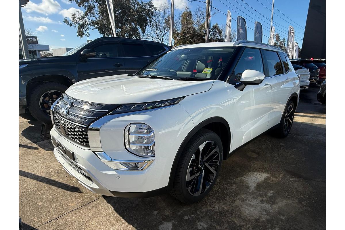 2025 Mitsubishi Outlander Aspire ZM