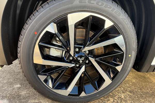 2025 Mitsubishi Outlander Aspire ZM