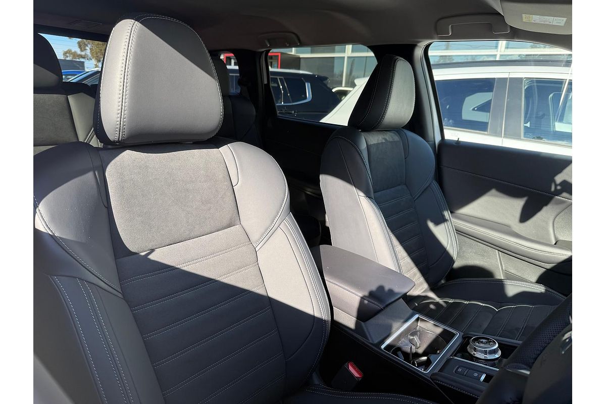 2025 Mitsubishi Outlander Aspire ZM