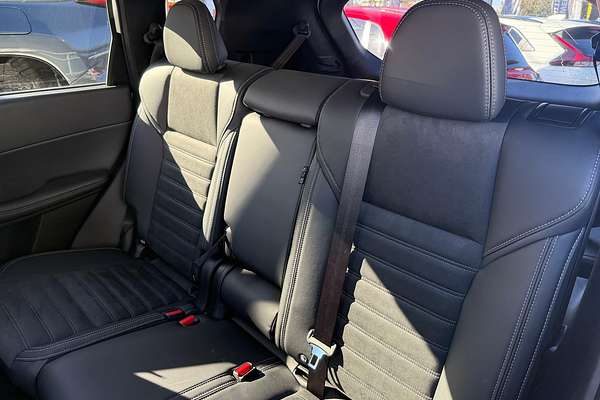 2025 Mitsubishi Outlander Aspire ZM