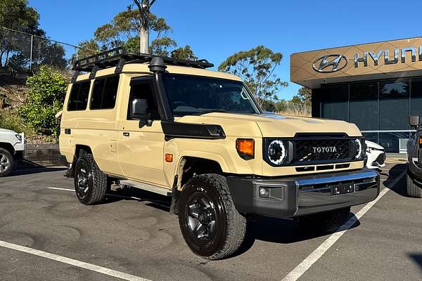 2023 Toyota Landcruiser GXL Troopcarrier VDJL78R