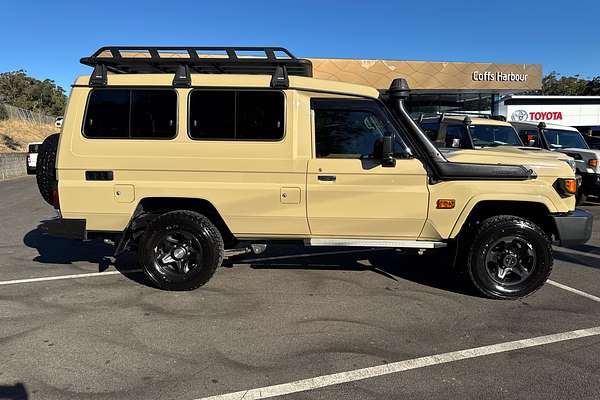 2023 Toyota Landcruiser GXL Troopcarrier VDJL78R
