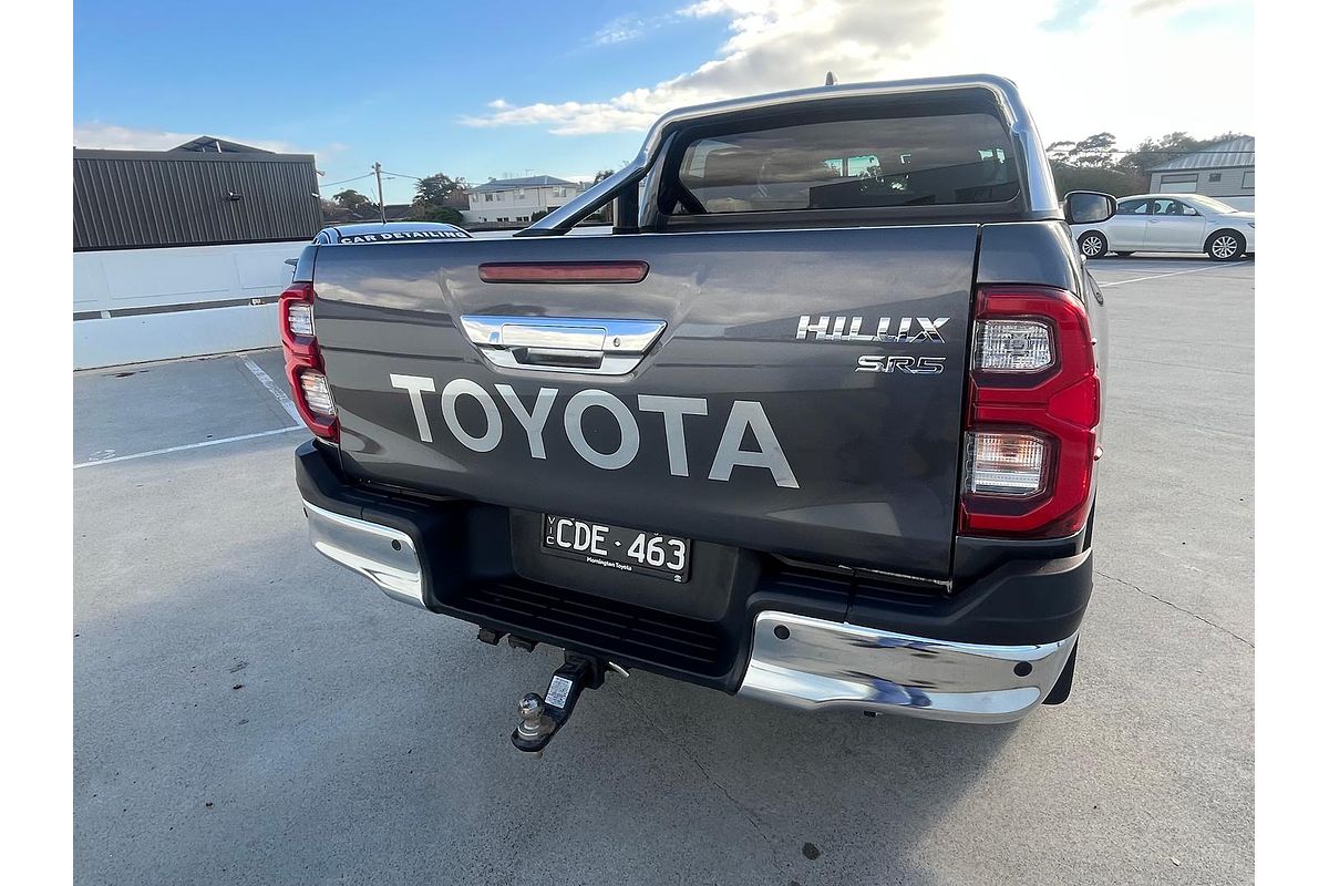 2022 Toyota Hilux SR5 GUN126R 4X4