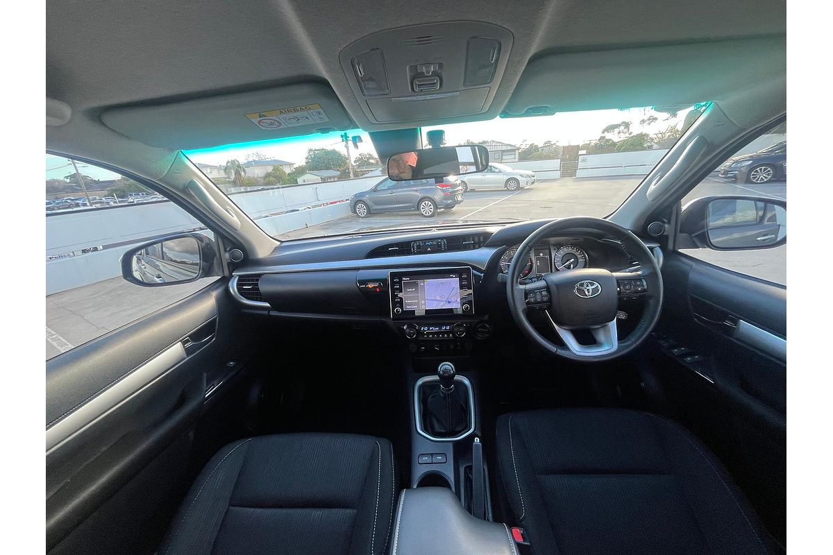 2022 Toyota Hilux SR5 GUN126R 4X4