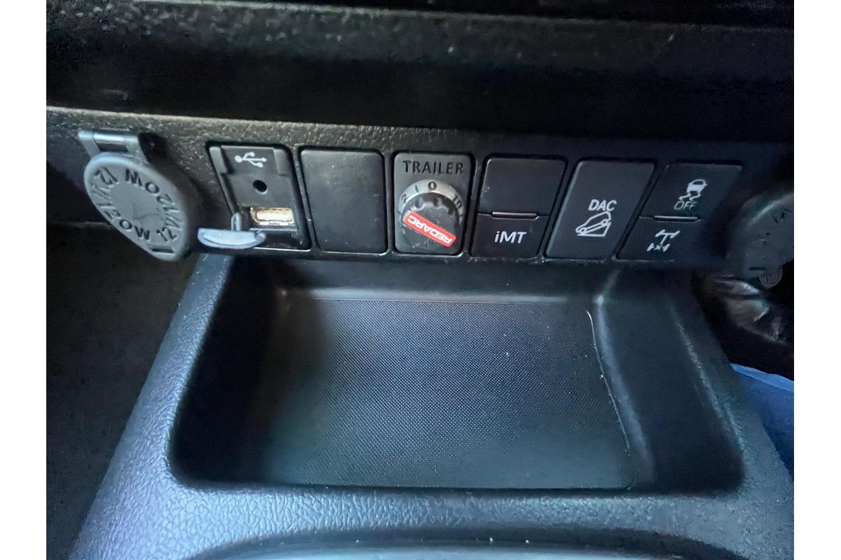 2022 Toyota Hilux SR5 GUN126R 4X4