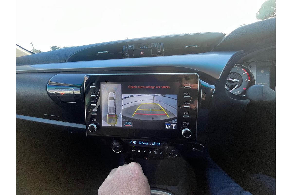 2022 Toyota Hilux SR5 GUN126R 4X4