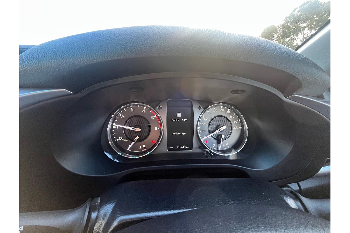2022 Toyota Hilux SR5 GUN126R 4X4