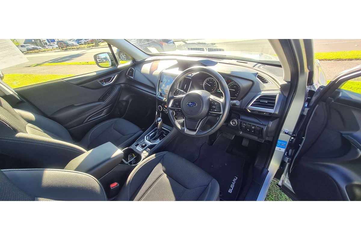 2023 Subaru Forester 2.5i S5
