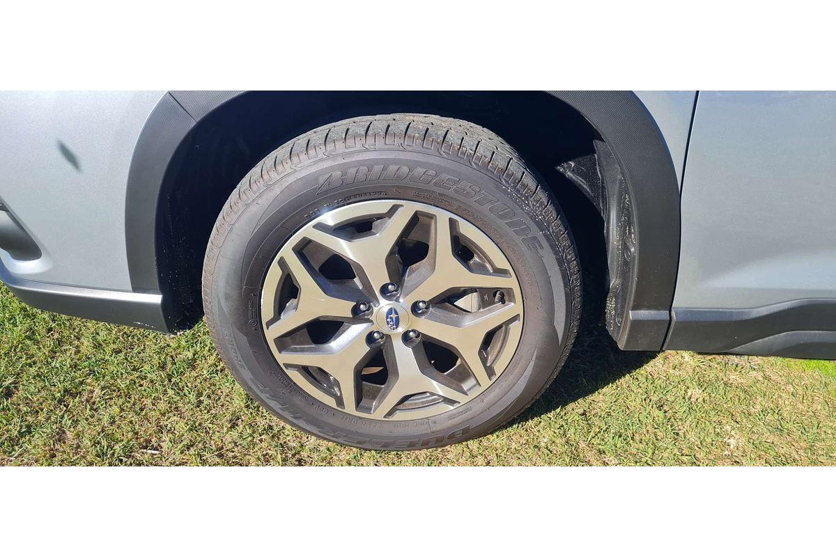 2023 Subaru Forester 2.5i S5