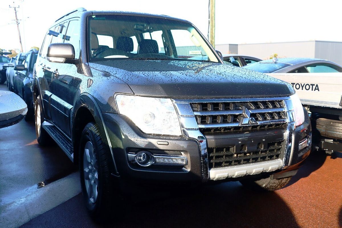 2019 Mitsubishi Pajero GLX NX