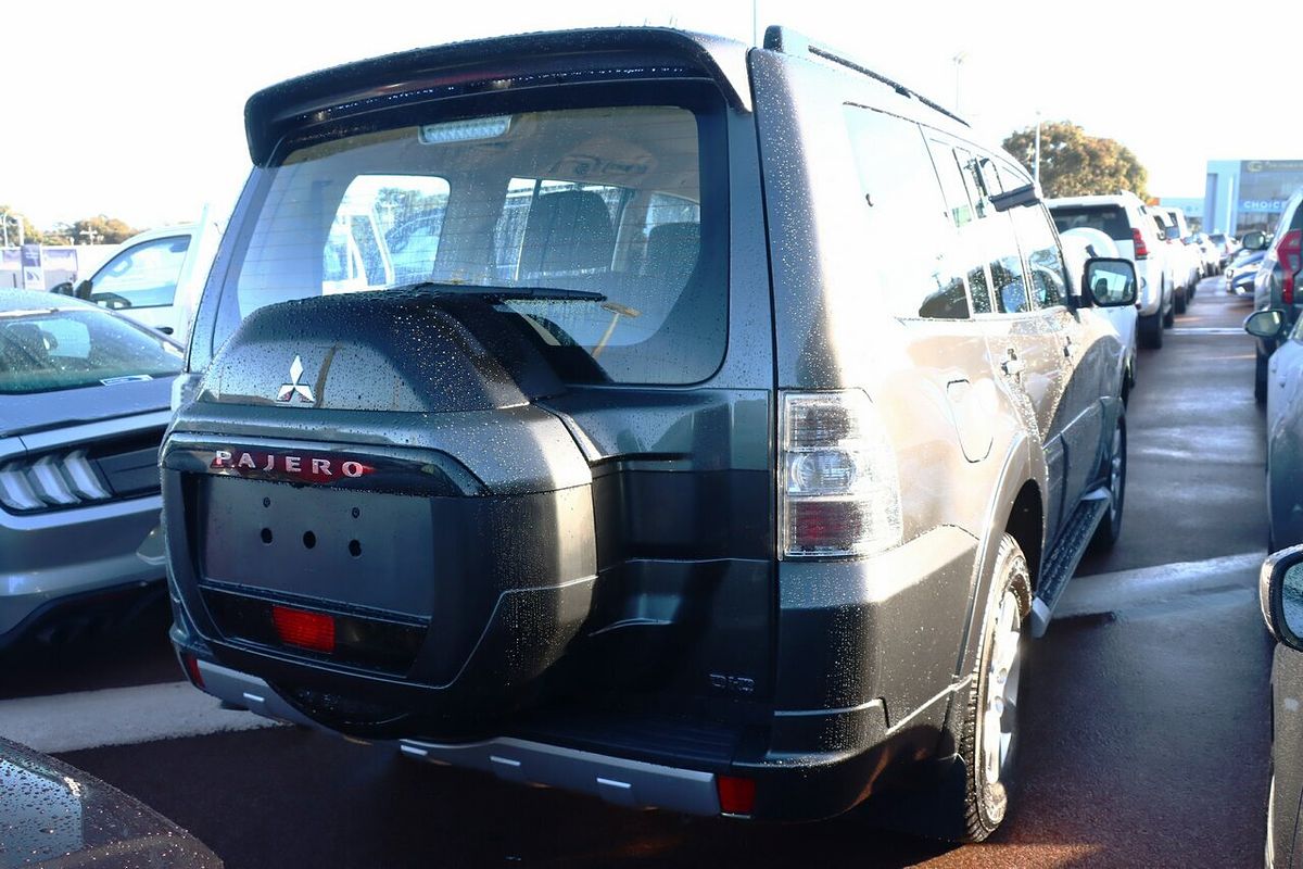 2019 Mitsubishi Pajero GLX NX