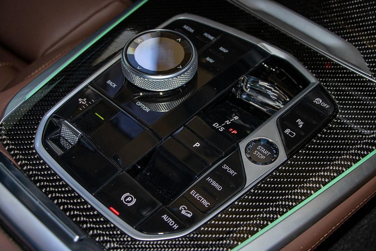 2024 BMW X5 xDrive50e M Sport G05 LCI