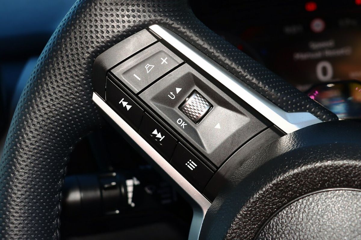 2024 Mitsubishi Triton GLS MV 4X4