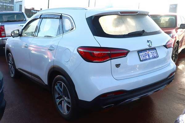 2022 MG HS Essence SAS23