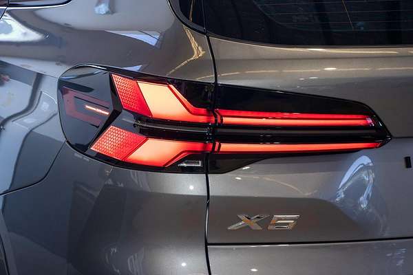 2024 BMW X5 xDrive50e M Sport G05 LCI