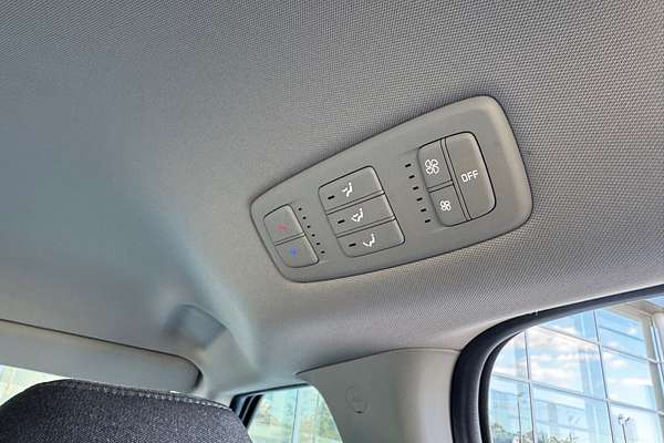 2023 Kia Carnival S KA4