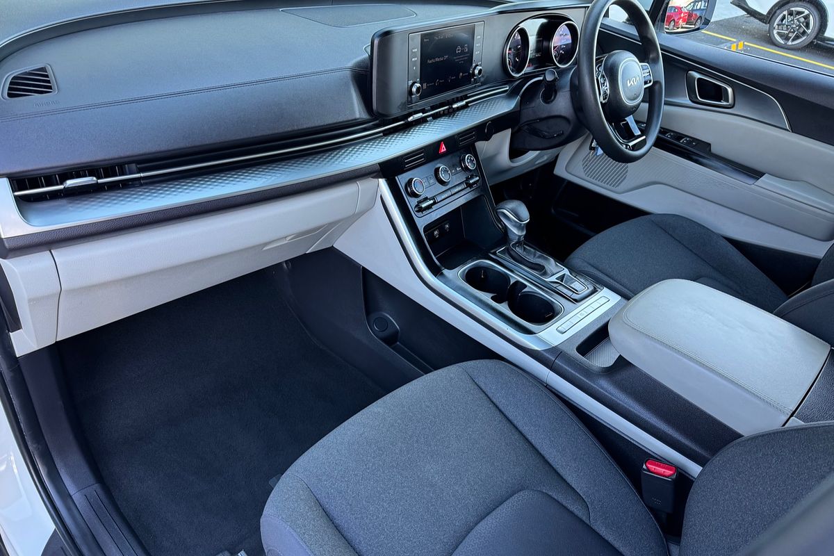 2023 Kia Carnival S KA4