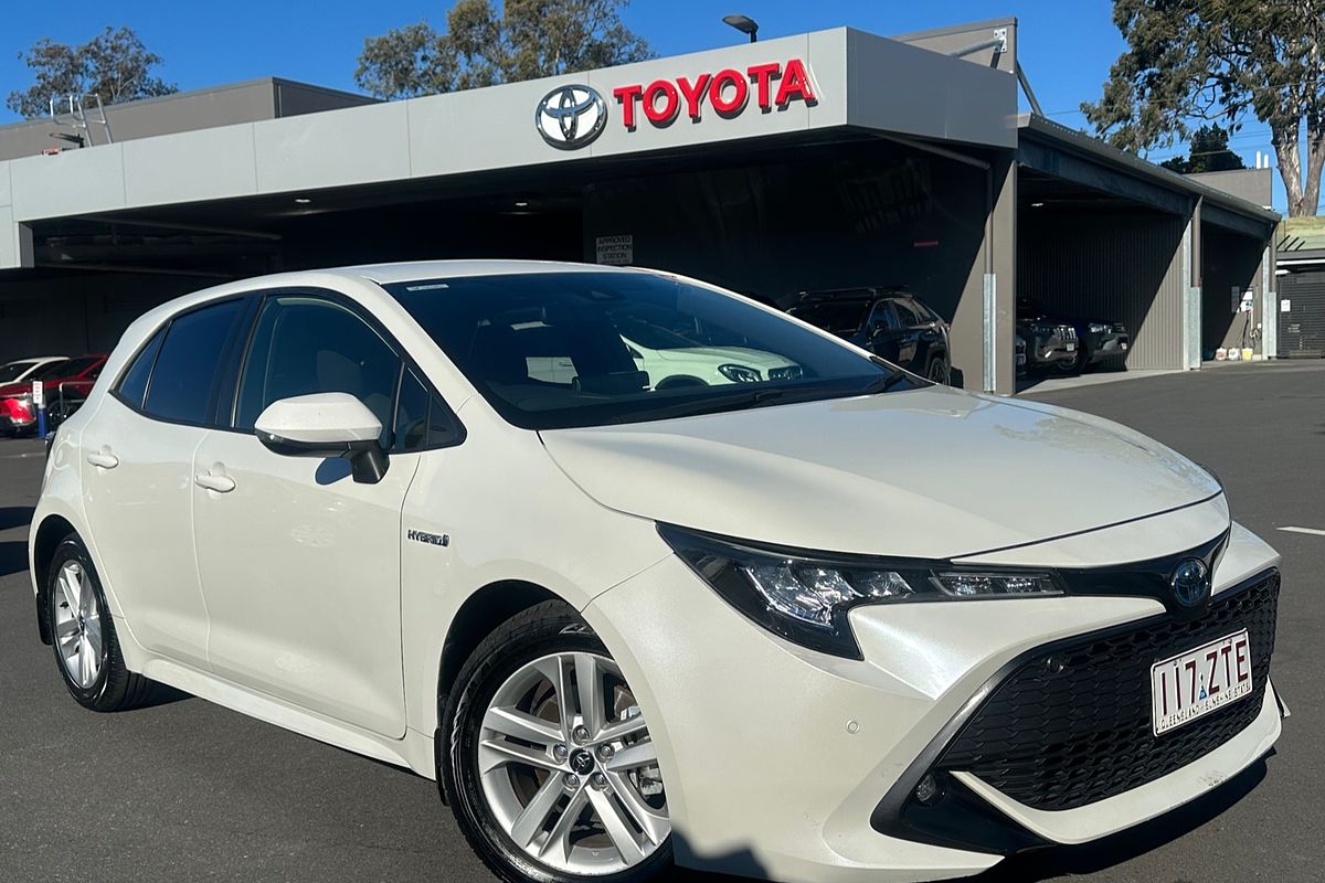 2020 Toyota Corolla SX Hybrid ZWE211R